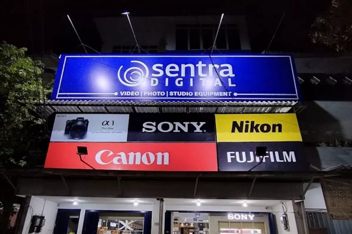 sentra digital surabaya 30101146479