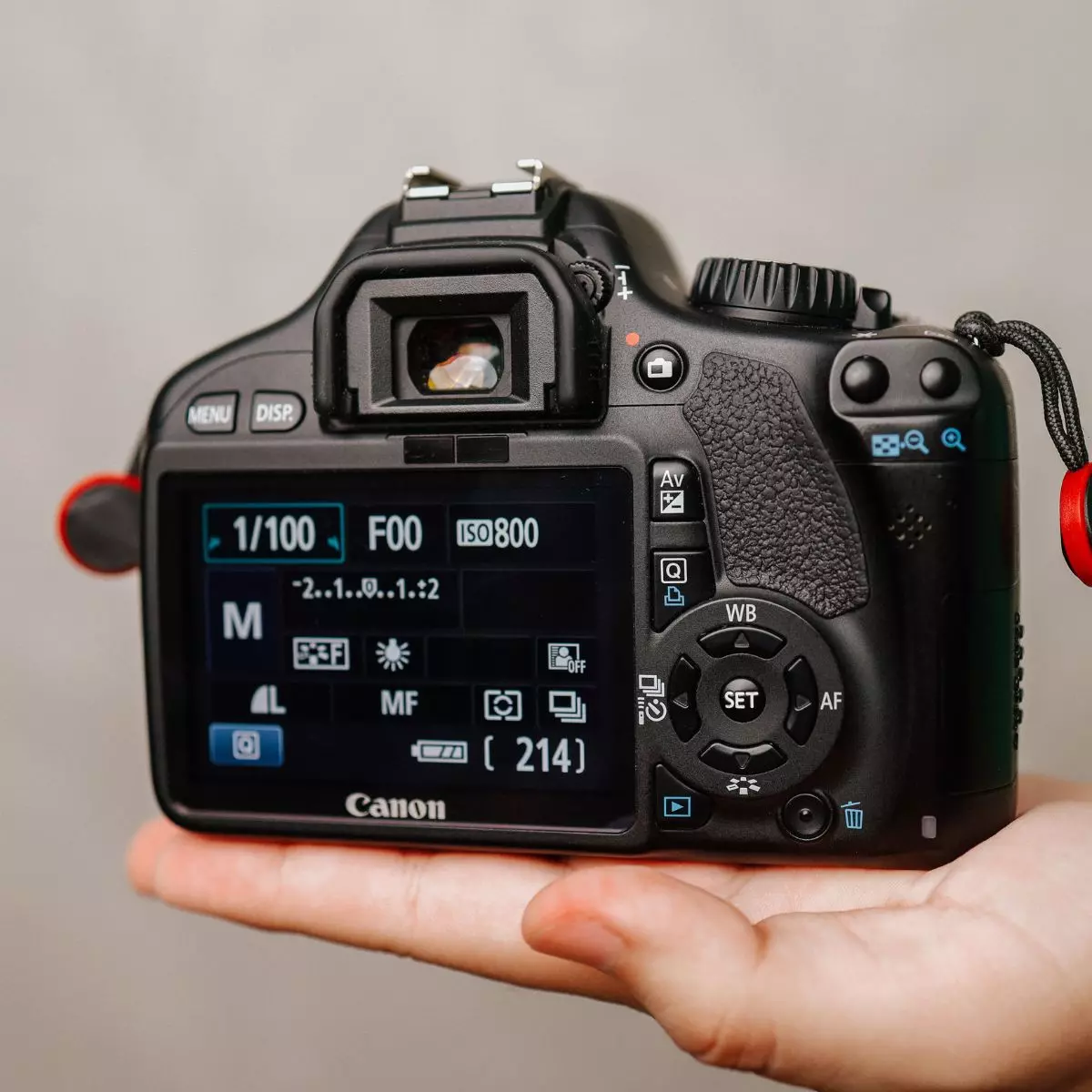 4. Tingkatkan ISO Secara Bijak