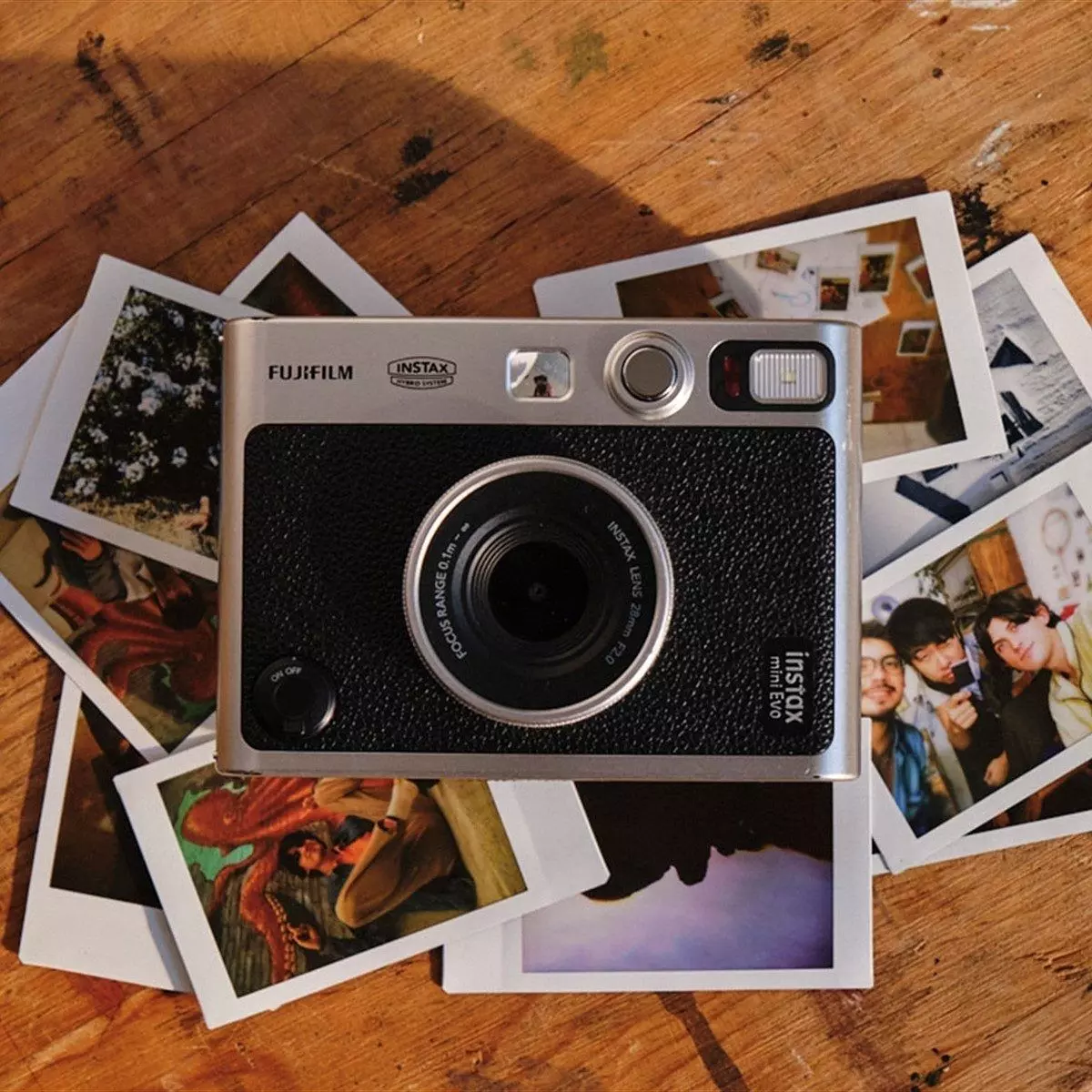 2. Fujifilm Instax Mini Evo