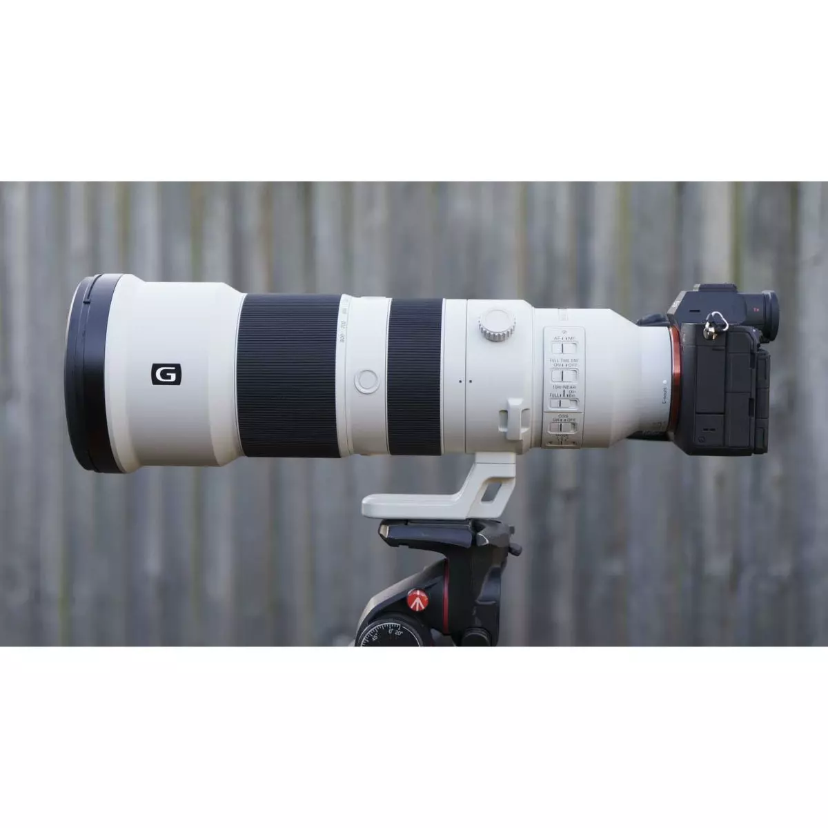 1. Rentang Zoom Super-Telephoto 400-800mm