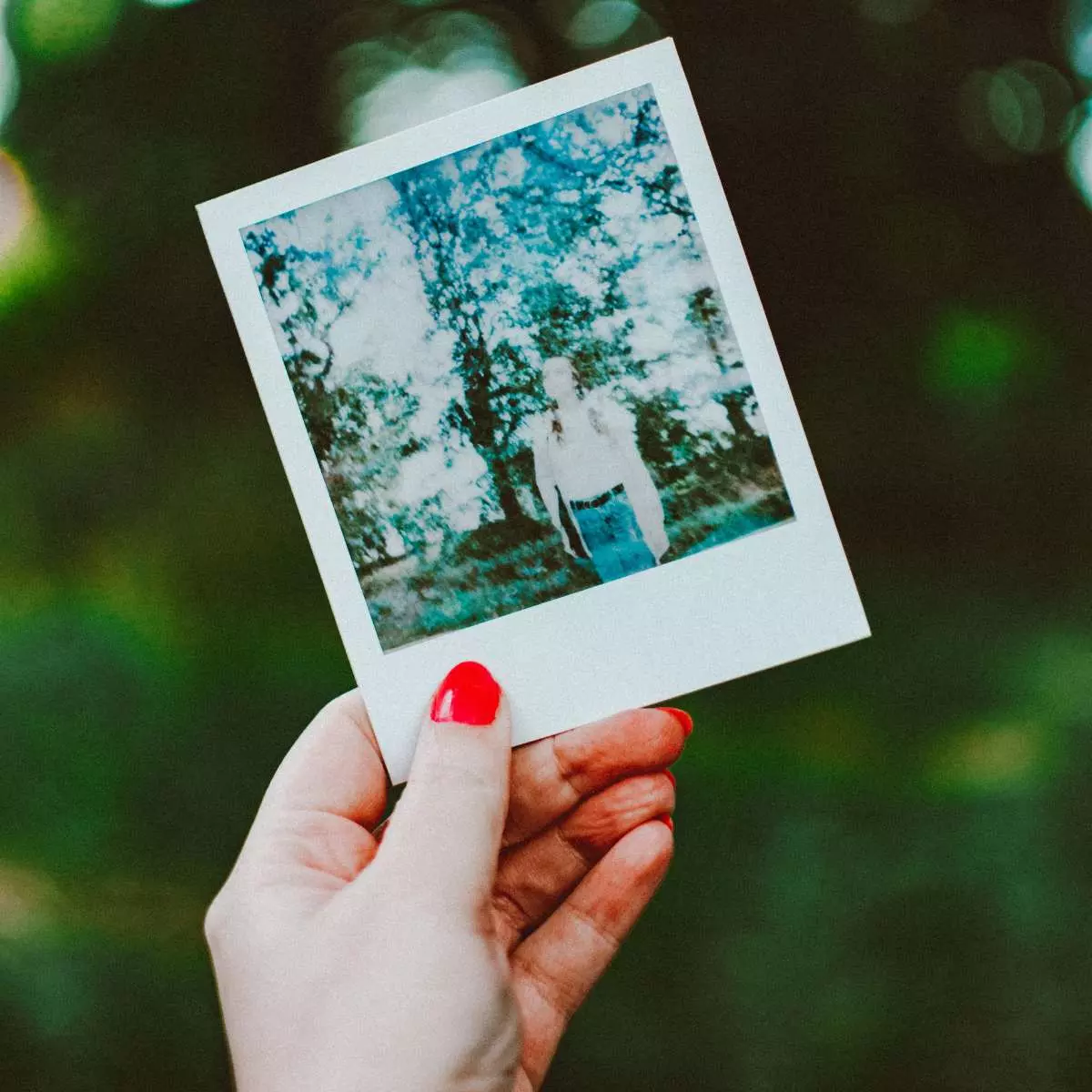 4. Cara Menyimpan dan Merawat Film Instax