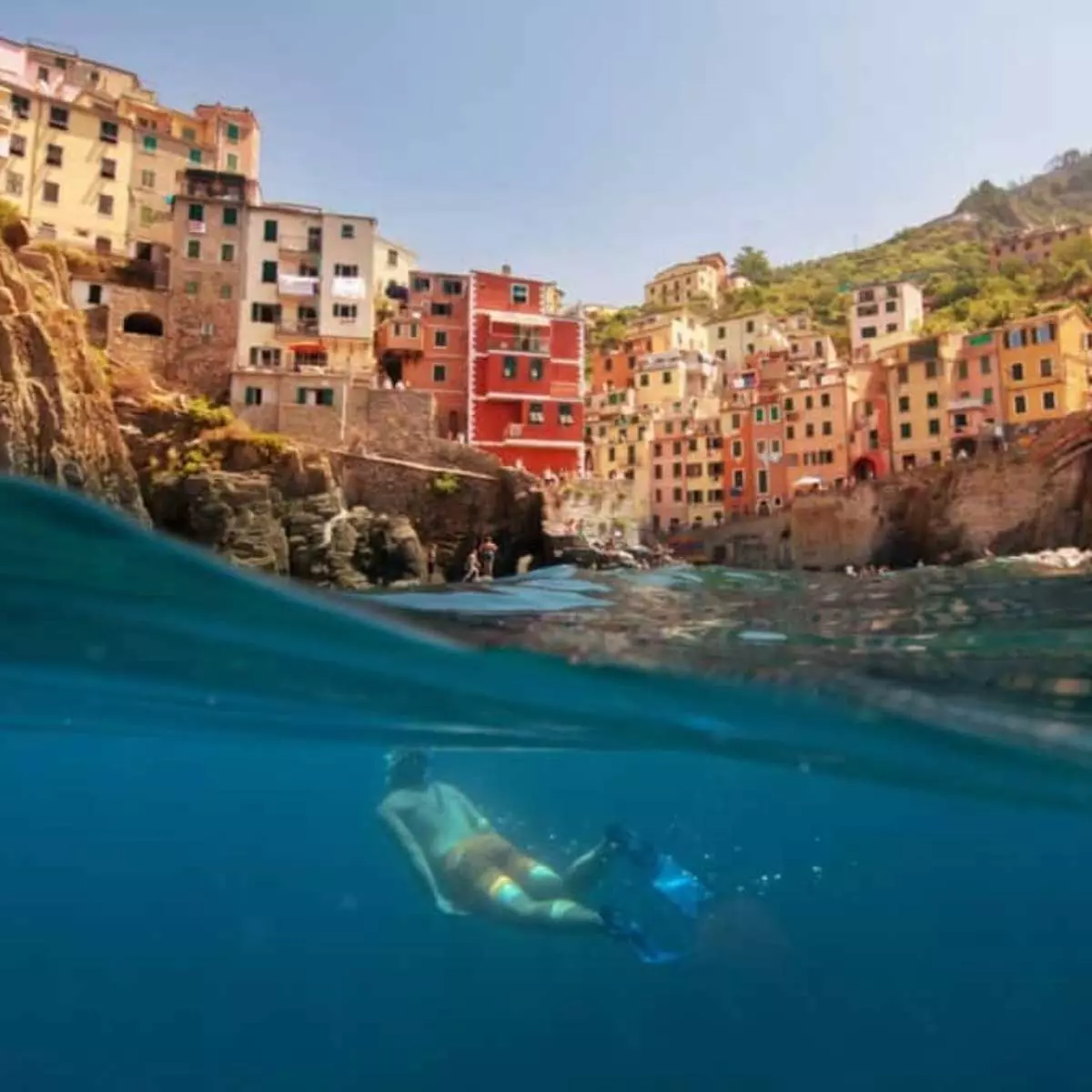 1. Split-Level Photography: Dua Dunia dalam Satu Frame