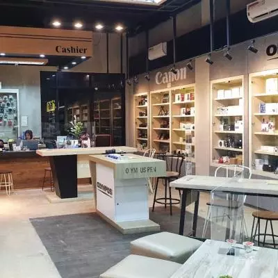 Keunggulan Belanja di Sentra Digital Jogja Dibanding Toko Lain