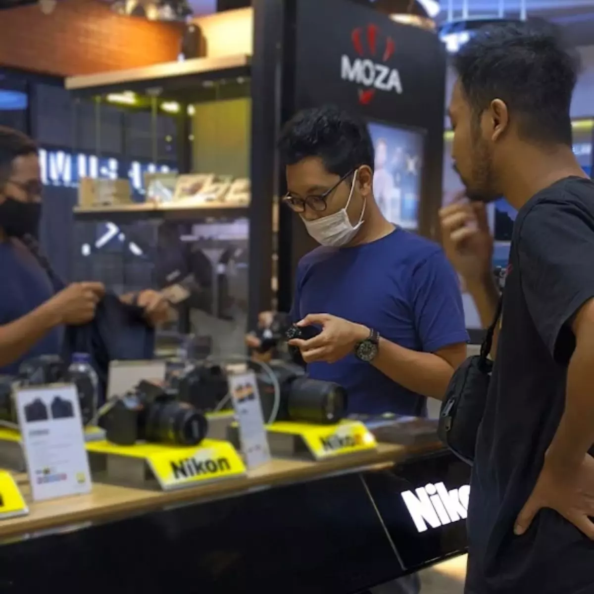 Konsultasi Langsung dengan Ahli Kamera