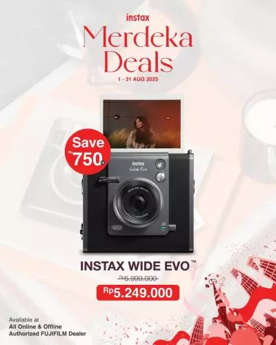 Instax Wide Evo