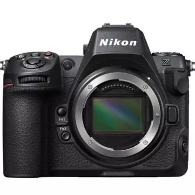 1. Nikon Z8/Z9