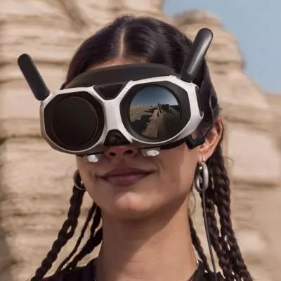 Detail Baterai & Charging