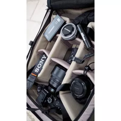 Tips Perawatan Agar Koper Kamera Tetap Awet