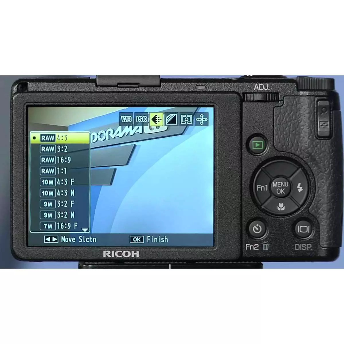 Tips Membeli Ricoh GR IV di Tahun 2026