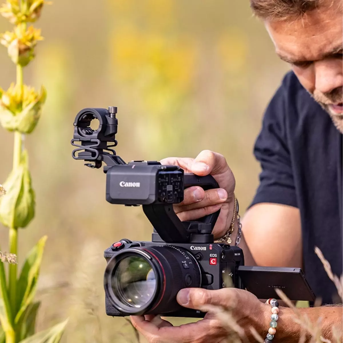 Autofokus Canggih dan Stabilitas Maksimal