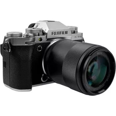 Siapa yang Cocok Memakai Lensa Ini?