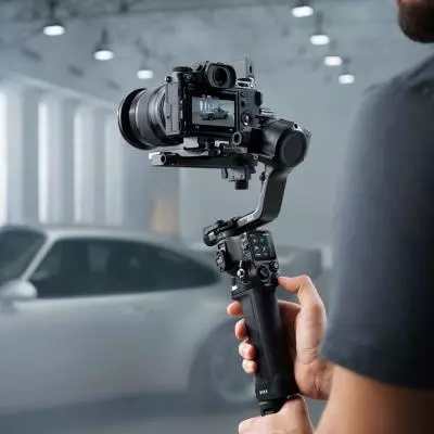 DJI RS 5 Resmi Hadir sebagai Gimbal Generasi Baru di Seri RS