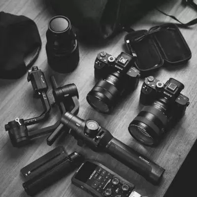 Membeli Aksesoris yang Tidak Prioritas