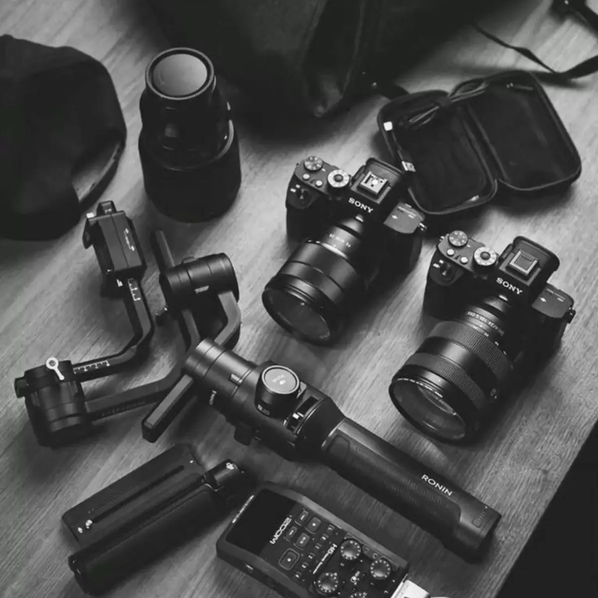 Membeli Aksesoris yang Tidak Prioritas