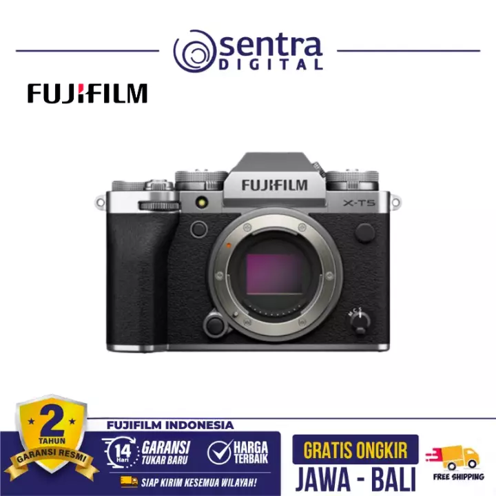 Fujifilm X-T5 Body Only Silver with MIC-ST1 Microphone + EF-X500 Flash